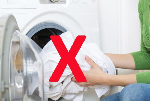 Những đồ không nên đưa vào máy giặt